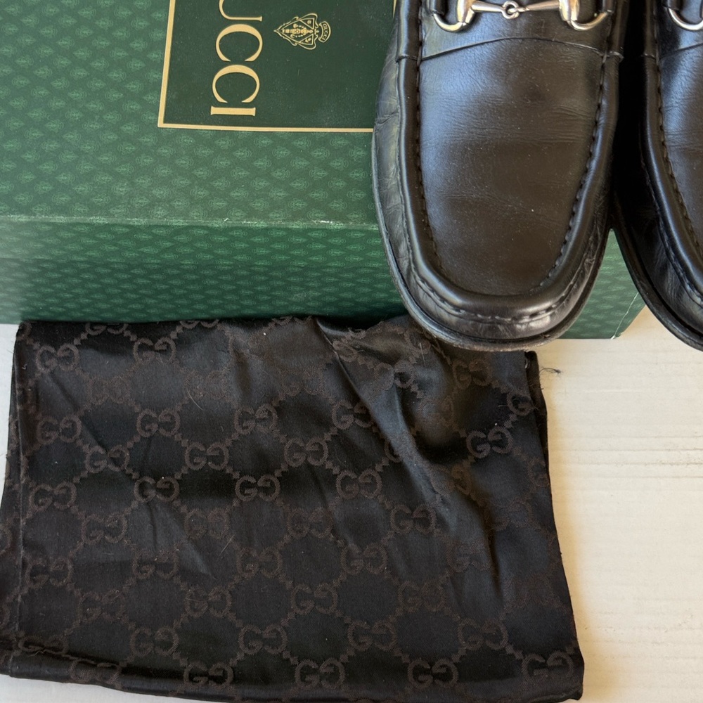 GUCCI women black loafers with silver hardware size. Size 38 - Picture 8 of 8